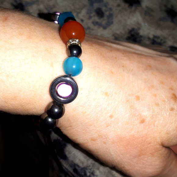 2 for $20 Hematite bracelet - Picture 1 of 2